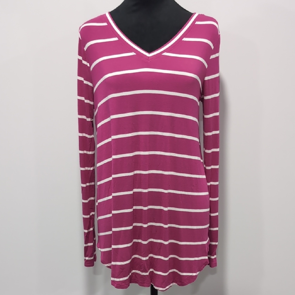 Zenana Outfitters Fuchsia and White Striped V-Neck Long Sleeve Top